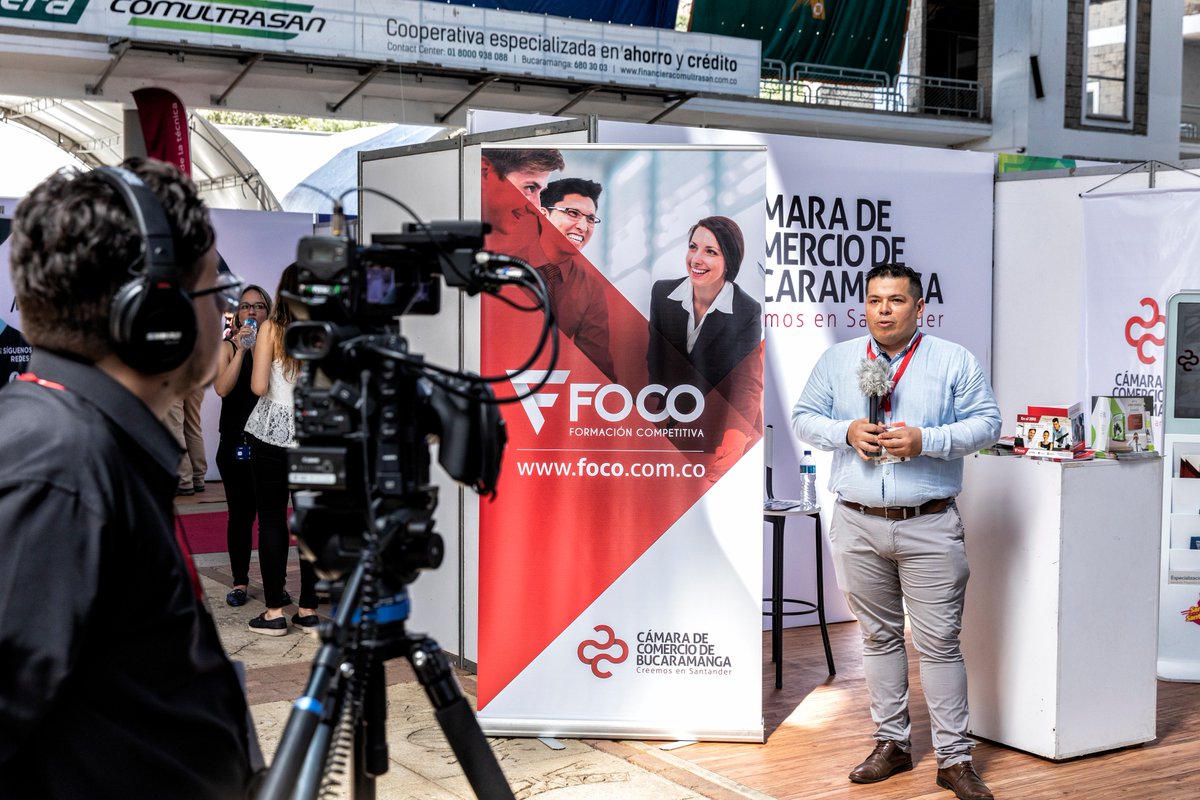elestudio_rec's tweet photo. Conocer el corazón y esencia de las empresas de nuestra región es alentador.

#NosEncantaContar #ProducciónAudiovisual #Jingles https://t.co/2pFdA5awz5