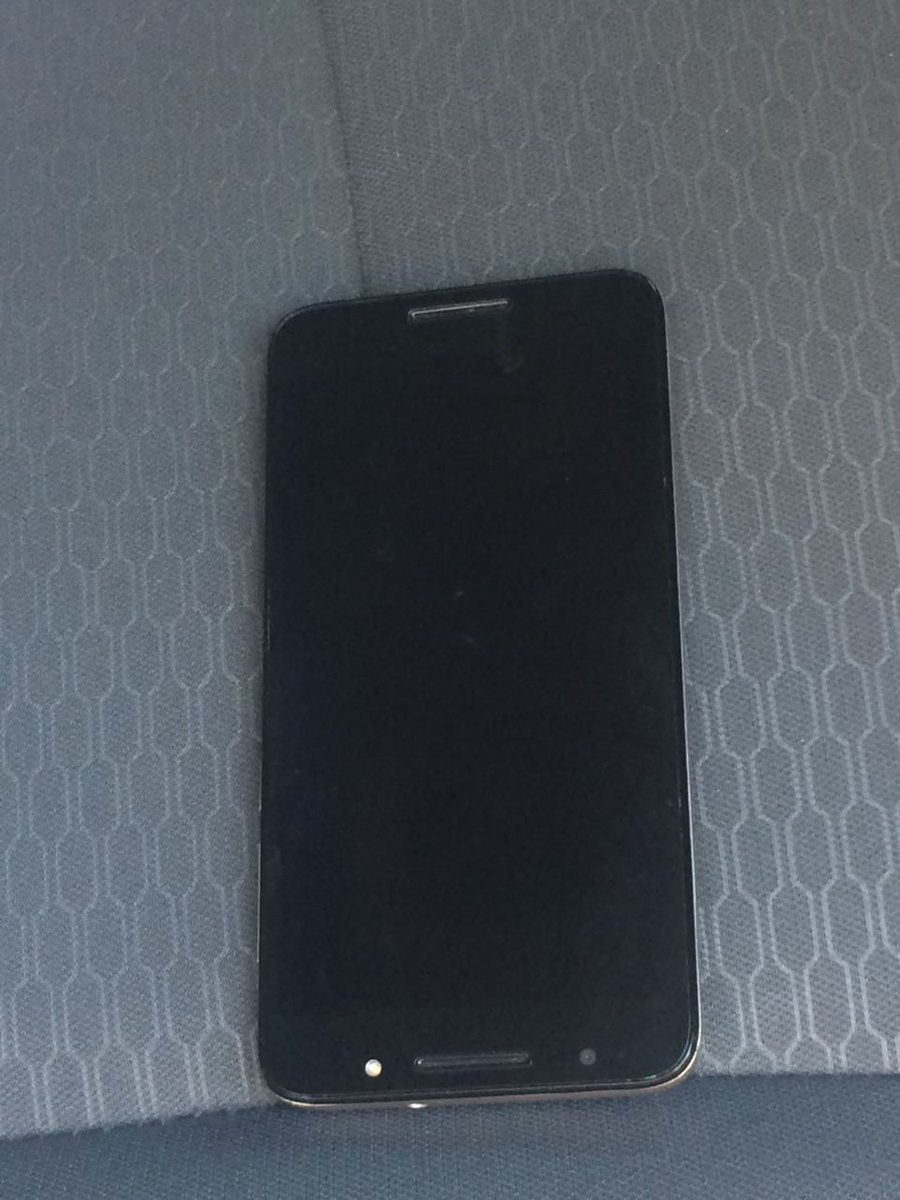 PoliciaZapopan's tweet image. La tarde de ayer, elementos de la Comisaría de #Zapopan detuvieron a un sujeto que habría despojado de sus pertenencias a una mujer en calles de la colonia Atemajac del Valle; El monto fue recuperado. 

Aquí te compartimos los detalles: goo.gl/RcnAhV