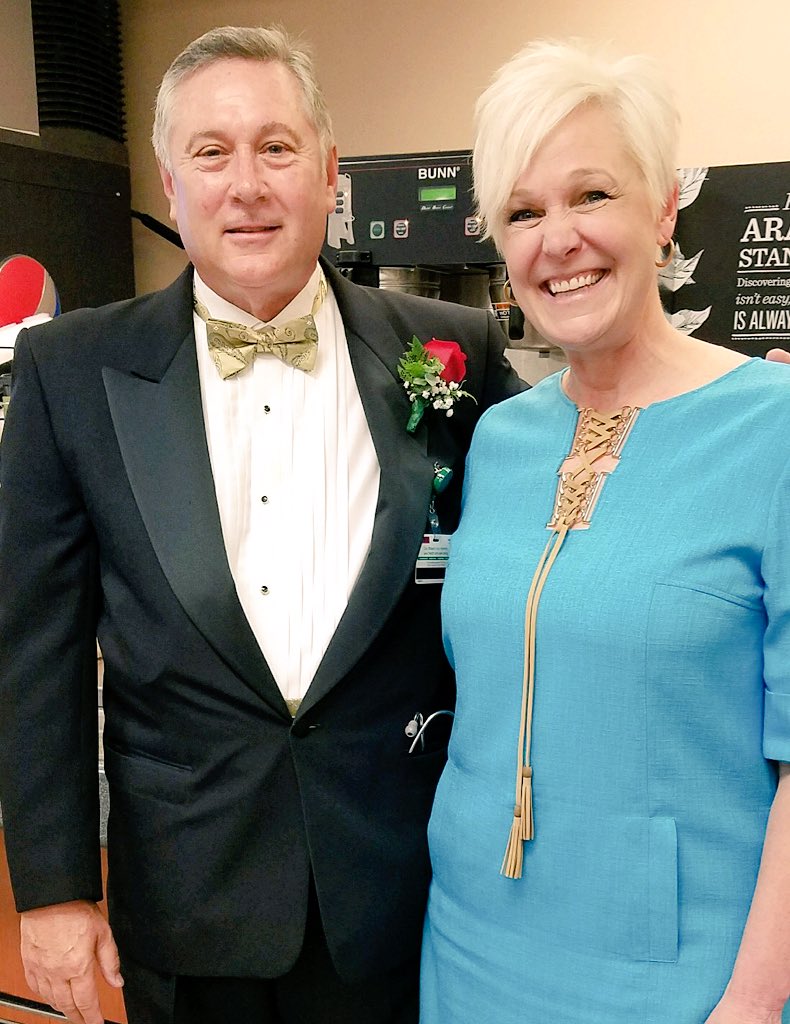 chryspeterson's tweet photo. Dr. Slee’s going out in style! Retiring from @ProMedicaHealth after 43 years! #DapperDoctor https://t.co/5UrzJX1479