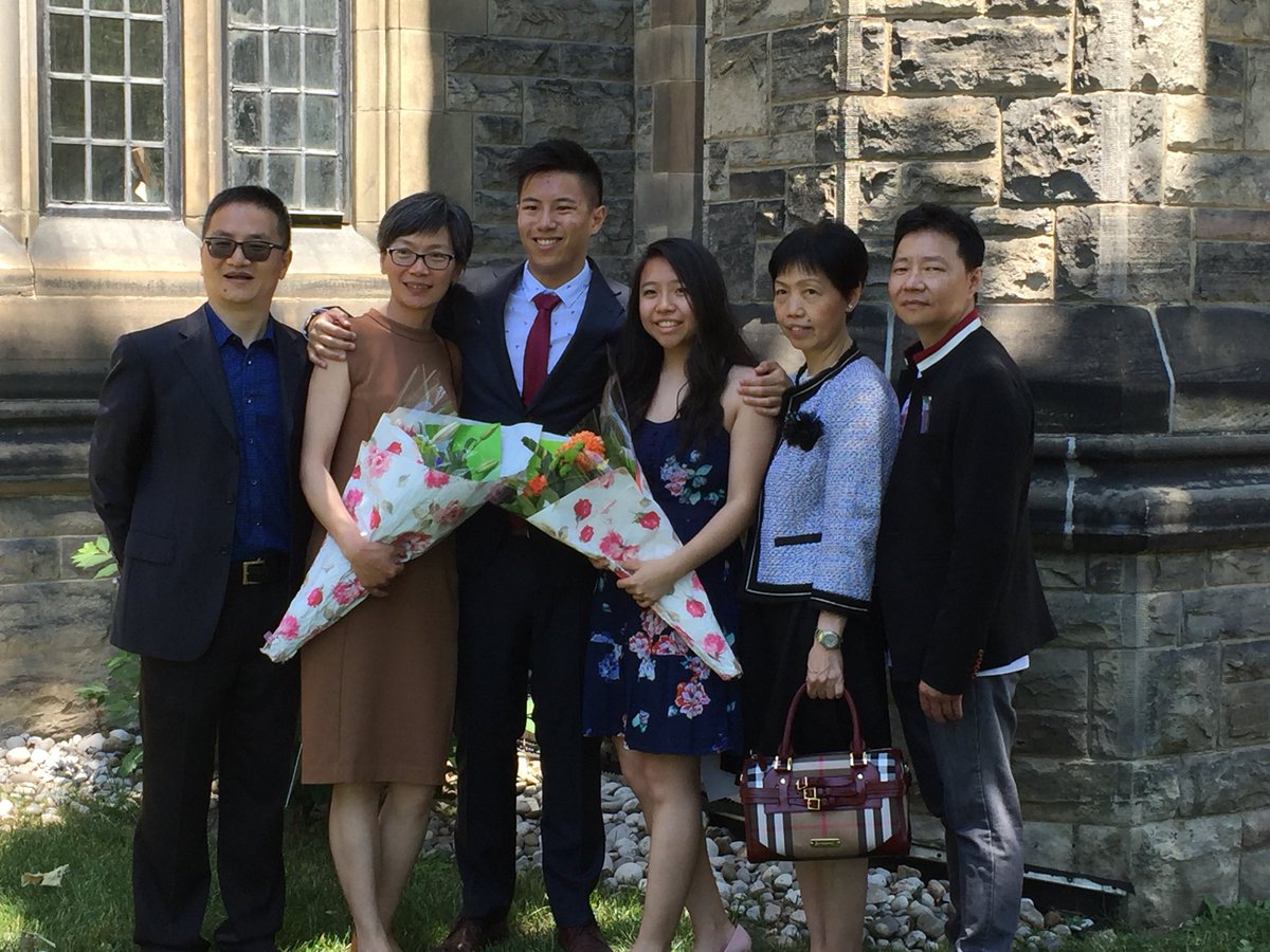 Trinity_College's tweet photo. Introducing our newest members of Trinityโs alumni community! Let the celebrations with family and friends begin ๐๐ #trinitygrad18 #uoftgrad18 @fortrinstudents https://t.co/7bDQP60jR8