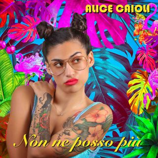 SanremoSummer24's tweet photo. Recensione #NonNePossoPiú @AliceCaioli2
Conosciuta al Festival di @SanremoRai con #SpecchiRotti e vincitrice di @areasanremo ,si presenta con una bellissima e tormentata storia d'amore che fa da contorno ad una musica molto pop,perfetta per il periodo
Voto:7 1/2 https://t.co/QwIZx2OFzU