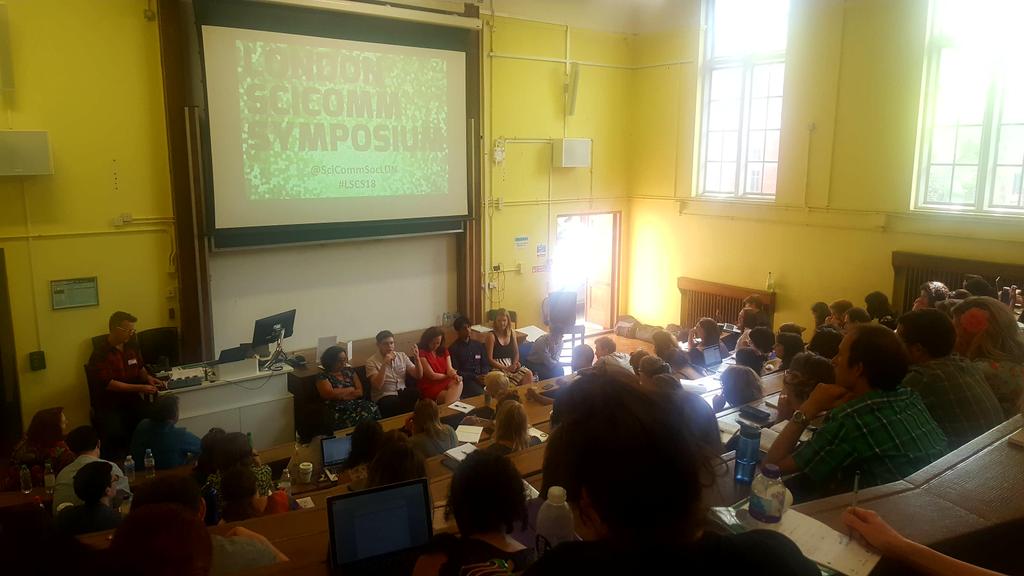 Slevans_'s tweet photo. Fave quotes from an afternoon of #scicomm with @SciCommSocLDN #LSCS18 ⭐
"What would you do if you knew you couldn't fail?" 
and
"Do crabs think humans walk sideways?" 
(both v thought provoking) 😂 #phdlife https://t.co/2z1t9PqkEU