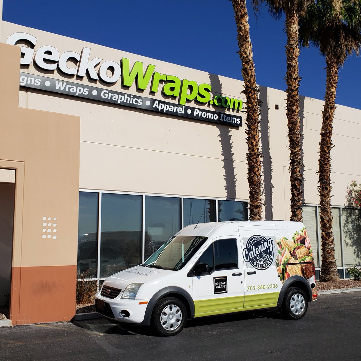 ShizzleLlizzel's tweet photo. Full Wrap on this 2009 Ford Transit Connect! 🥪
#vehiclewraps #geckowraps #lasvegaswraps #carwraps https://t.co/qCHhHvIkLT