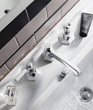 Victorianbath4u's tweet photo. Pressure points: Make sure your new #bathroomtaps suit the water pressure in your home. Find out more on our latest #blog https://t.co/Wn49nI30mE https://t.co/p6vEtQHduW