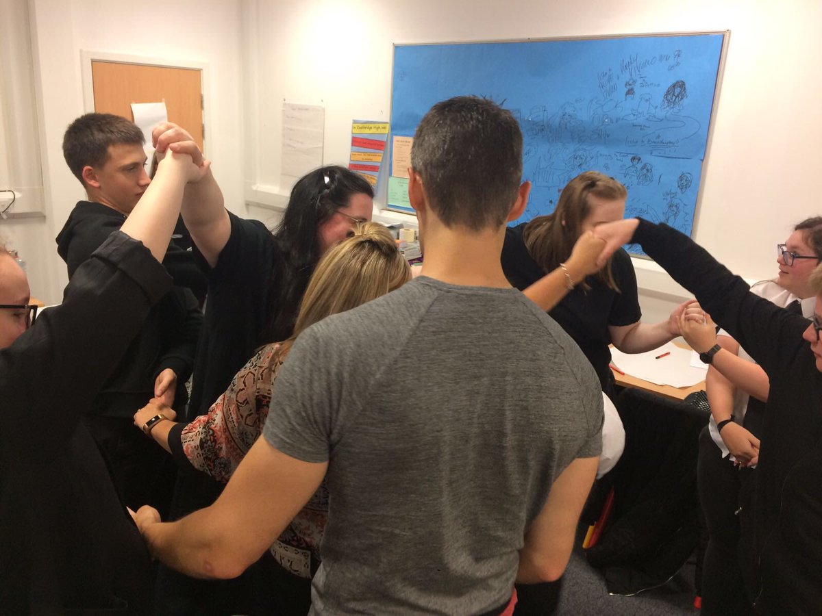 CBHSGeog's tweet photo. MVP day 2 - group tasks🌎@CoatbridgeHigh #MVP https://t.co/o9cb06KVVp
