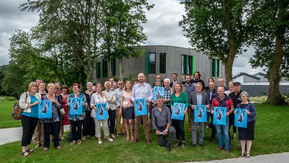 <a href="/QuimperleCo/">Quimperlé Communauté</a> et @LeFourneau ont dévoilé la programmation de la prochaine édition du <a href="/LesRias/">Festival Les Rias</a> aujourd'hui. Au programme 33 spectacles, 30 compagnies pour 70 rendez-vous du 28 août au 1er septembre prochain ! #festival #artsdelarue #Lesrias