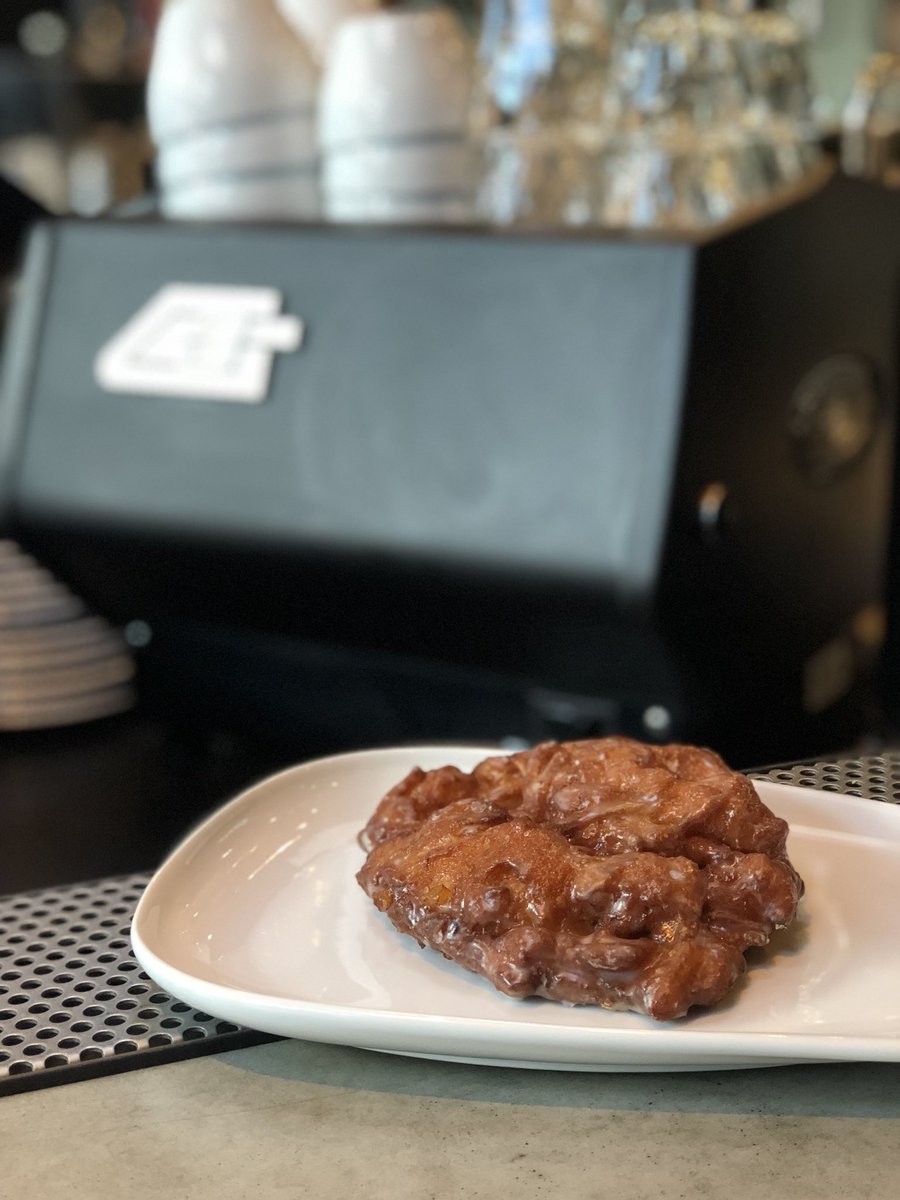 uniontpa's tweet photo. Fritttter Friday until they sell out. Than it’s just Friday, which is also tight. #uniontpa #hpm #fritters #fritterfriday https://t.co/pAPZZojcci