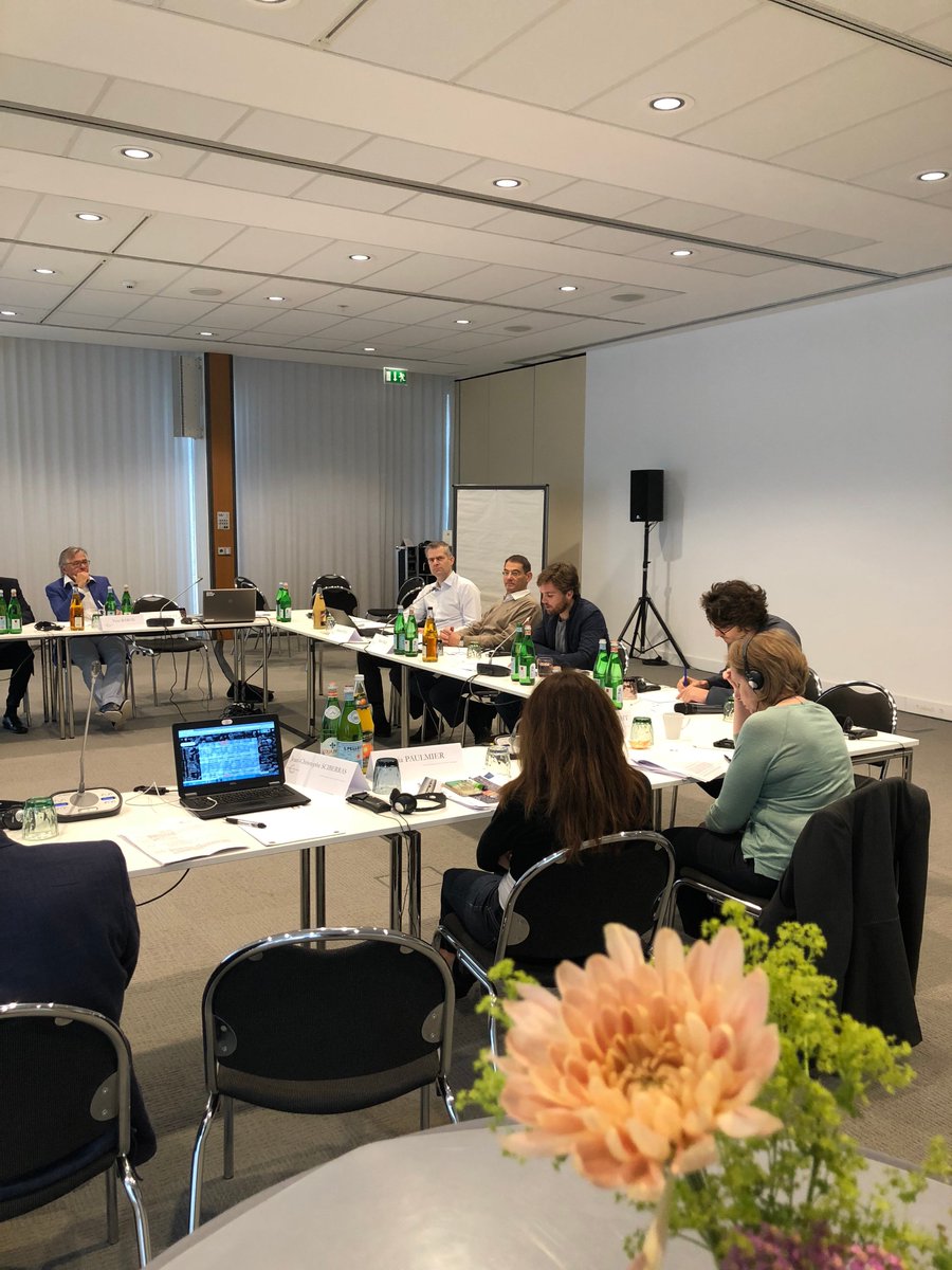 keapartners's tweet photo. #futureofwork comment anticiper, organiser, faire cohabiter intelligence  humaine &amp; #IA ? Quel nouveau commun va émerger dans les entreprises  ? Immense défi pour les #DRH et l’objet des échanges suscités par @keapartners au Cercle des DRH Européens https://t.co/Oxx0M3BxbC