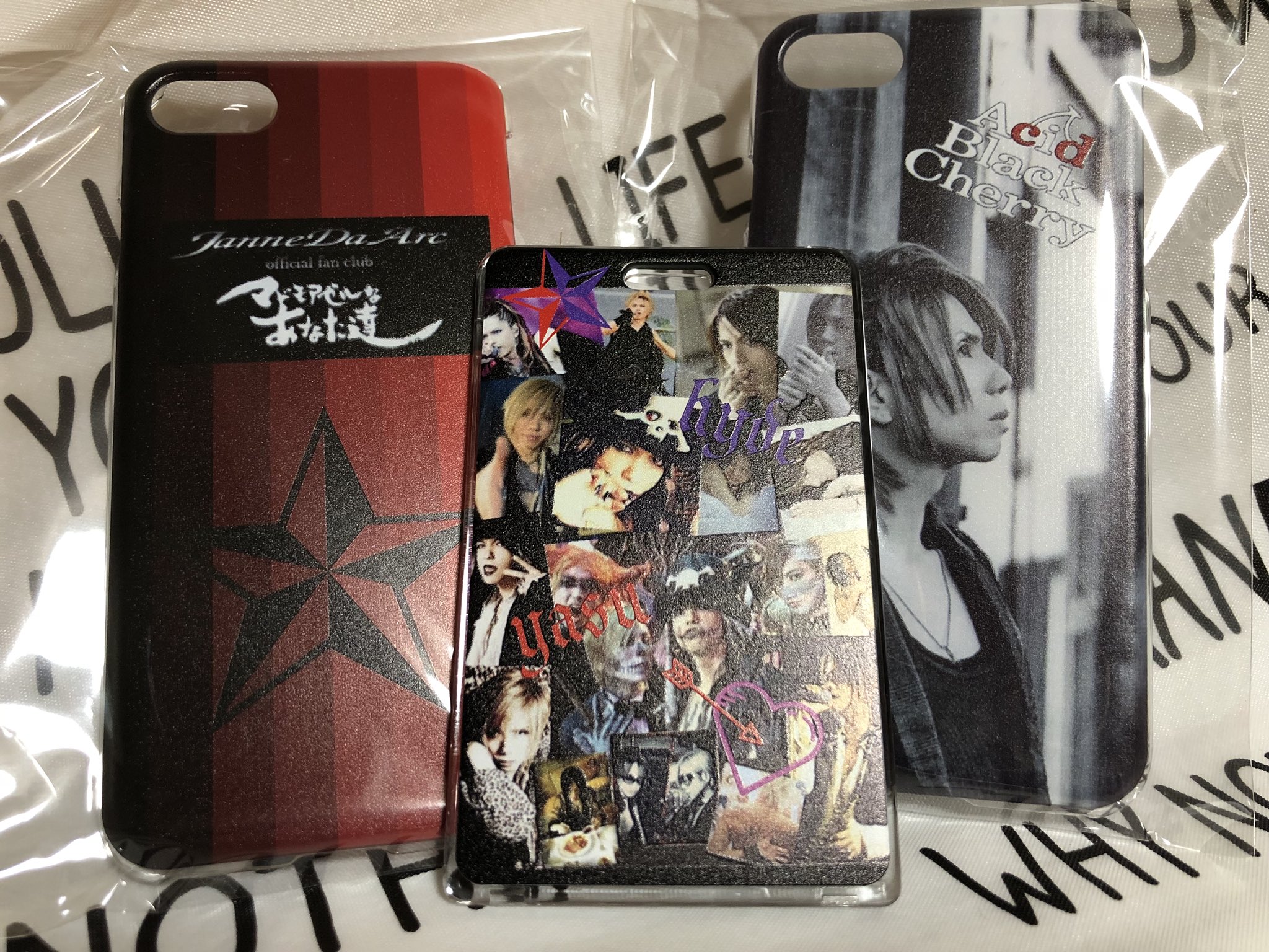 あい やっと届いた 人 ごっちゃiphoneカバー パスケース 好きな画使いまくったった 学校終わって家帰ってテンション上がった W Janne マドモ Abc マオ Hydeさん Iphoneケース パスケース 特注 T Co