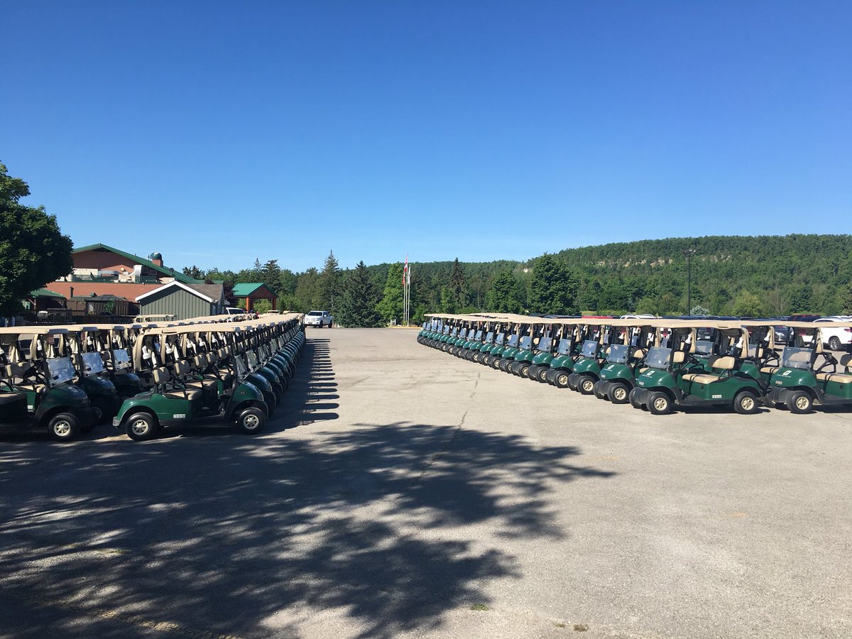 Love this sight! <a href="/GraniteRidge/">Granite Ridge Golf Club</a> 136 x 2011 <a href="/EZGOvehicles/">E-Z-GO</a> RXV E and STILL going strong on original batts! #goodmaintenance #ACPower #RXV #builttolast