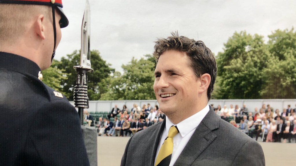 JohnnyMercerUK's tweet photo. A huge privilege over the last 24hrs to be a guest of Commando Training Centre Royal Marines, and today inspecting the King’s Squad pass-out parade with some familiar faces @BearGrylls @MarkBillingham @ColMikeTanner #commandoethos https://t.co/npMER64ClF