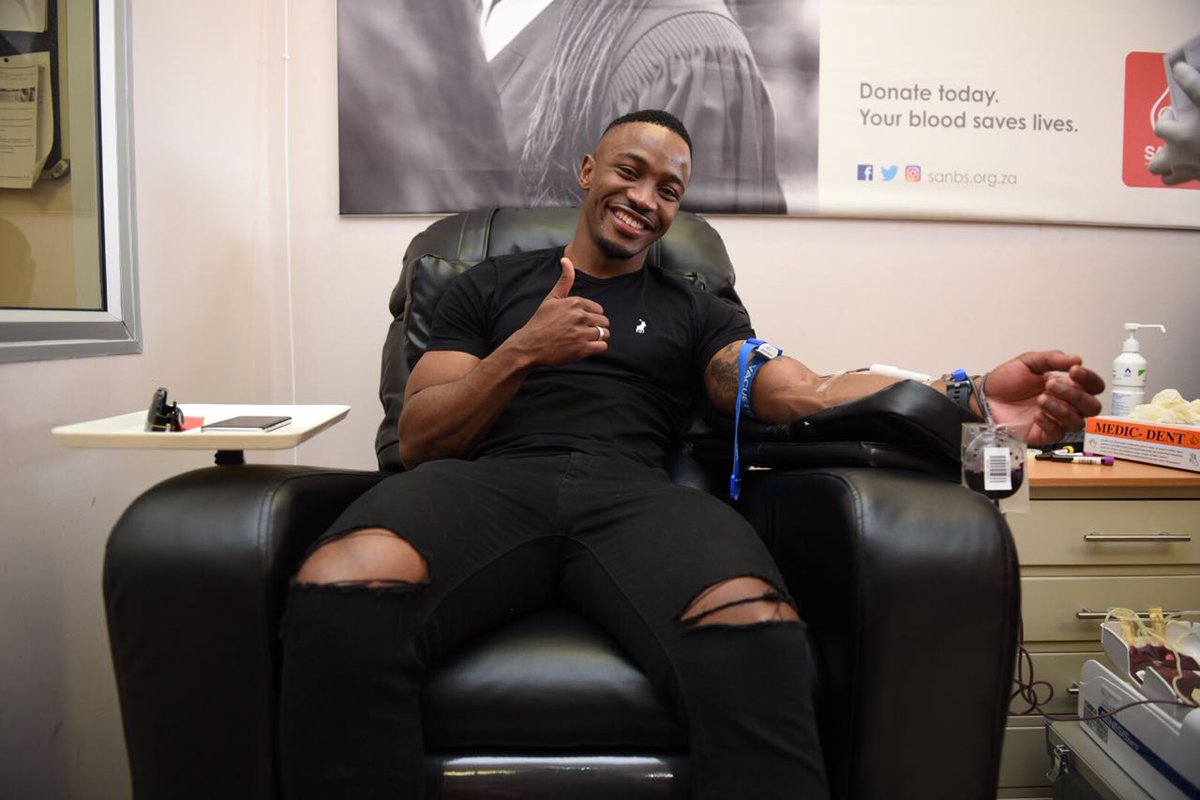 wimpy_sa's tweet image. .@LungaShabalala is donating blood in support of National Blood Week. Find your nearest @theSANBS donor centre to donate. It only takes a moment to save a life. #MissingTypes