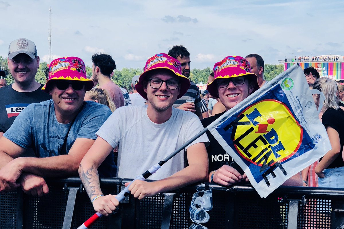 🙌 <a href="/pinkpopfest/">Pinkpop festival</a> is klaar voor <a href="/LilKleine/">Lil' Kleine</a>! 😂 #lilkleine #pp18 #pinkpop #3FM