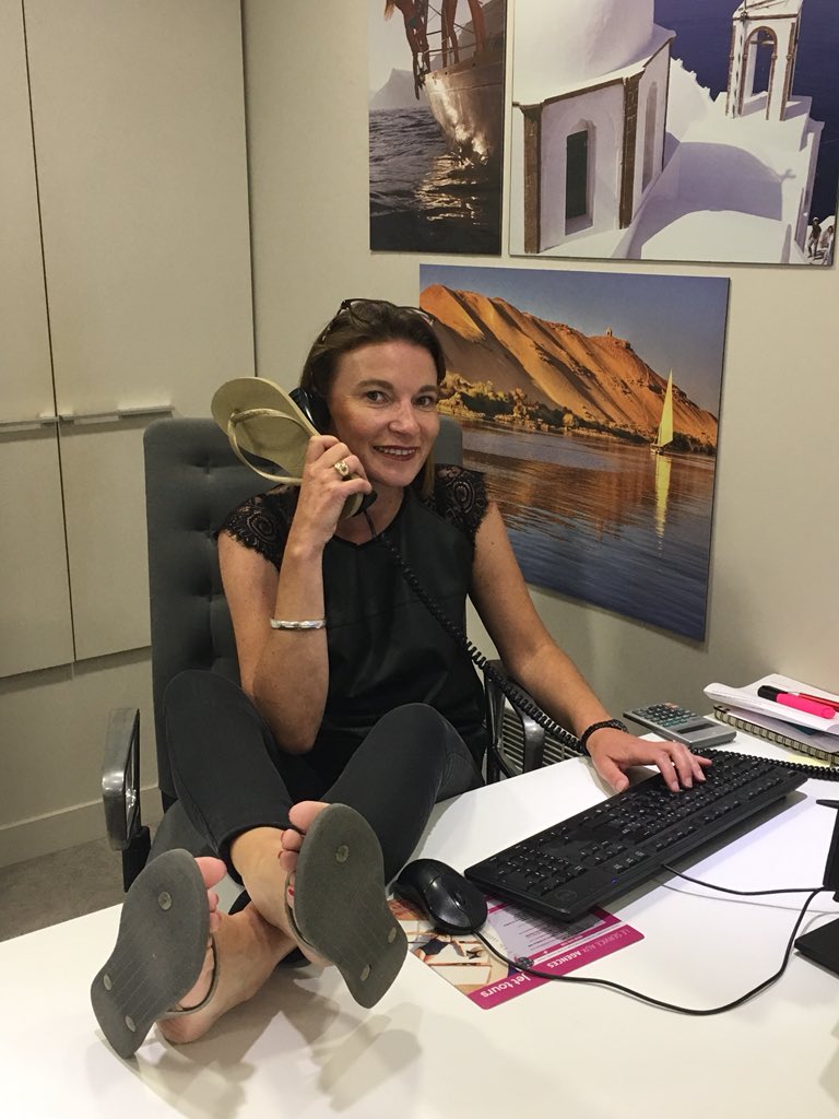 RachelMerdy's tweet photo. Journée de la tong# Thomas Cook # Quimper https://t.co/JIXacUAnCw