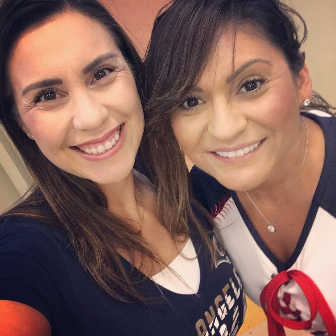 mrsjessgomez's tweet photo. Having fun with my work family on Sports/Olympic Day at our Summer Institute! #adminselfie #lovemyjob #lifelonglearner #proudprincipal #CJUSD https://t.co/vkEJRU6VcQ