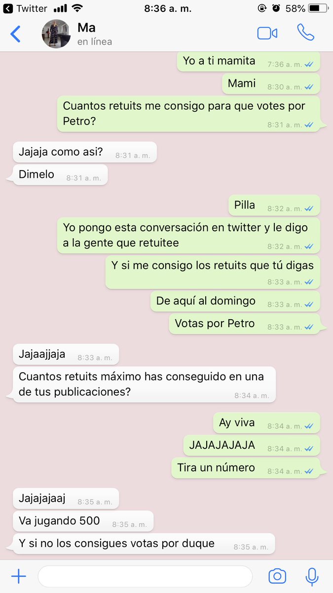 silviajulianaa's tweet photo. Amigos, así estamos en la casa. 500 RTs y mi mamá vota por Petro. Estoy tratando de conseguirme ese voto como sea. https://t.co/arOJUd3u3Q