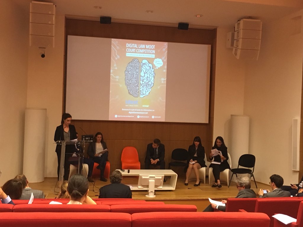 raphnordmann's tweet photo. Excellente plaidoirie de l’équipe Lex Machina, qui représente brillamment le @Master1_PIDN 💪🏻 @NailianBebop @sarah_briere @CarolineFitz1 @DigitalLawMCC https://t.co/y3HXJ1ByNy