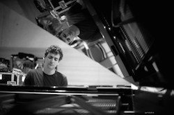 ResMusica's tweet photo. 2018, magnifique quinzième édition du Lille Piano(s) Festival
https://t.co/ST7Y6yAjYb
@JCCasadesus @onlille
@davidkadouch @cmleguay
@korobeinikov_pf @UllmanAlexander @ORCHESPICARDIE 
#LillePianoFestival #IddoBarShai #AbdelRahmanelBacha #ArieVanBeek #NikolaiLugansky  #VadimRudenko https://t.co/Brn7CT7k3G