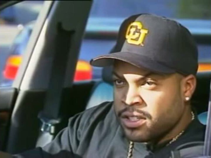 アイスキューブハット コロラド・バッファローズ 大学フットボールチーム