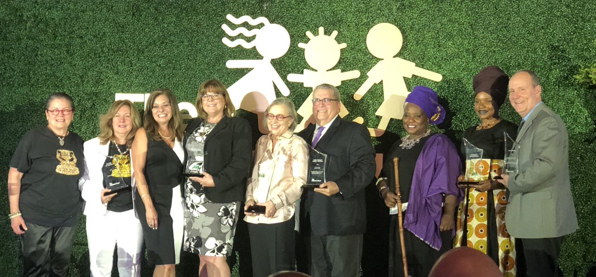 judgemarrero's tweet photo. Yery was honored to be present at The Children’s Trust 13th Annual Champions for Children Awards ceremony June 14 honoring, among others, Judge Cindy Lederman. #Vote2018 #MiamiDade #CircuitCourtJudge #VeryExperienced #VeryCompetent #VeryQualified #YesYery https://t.co/UmDJCnPQr5