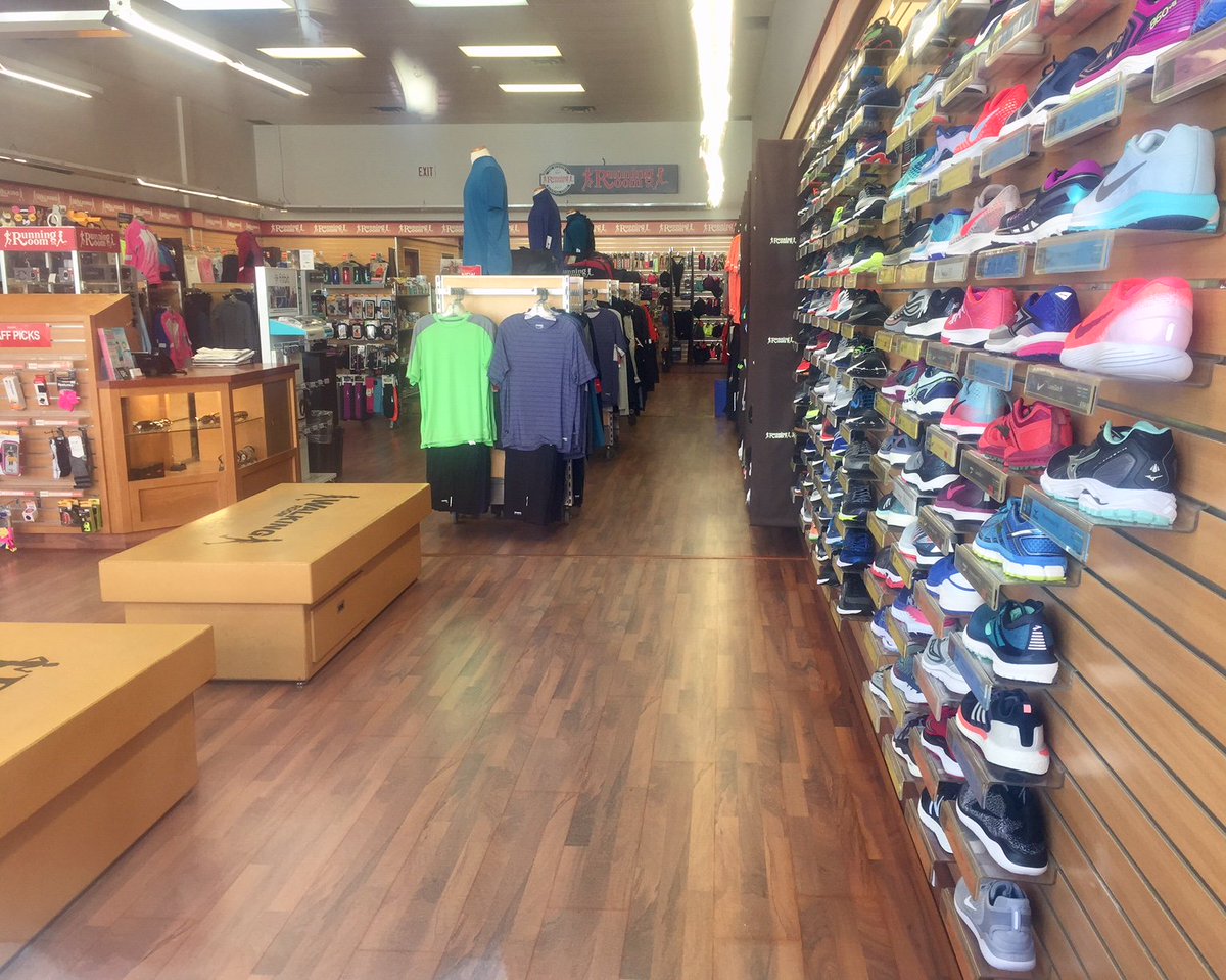 Happy Friday!!!!
We're VERY excited to show off the new layout of our store!

Don't worry, it's the same awesome customer service &amp; fantastic apparel/shoes....we've just given our store a fresh new look! 😃🎉

Visit us today and see the amazing changes! :)

#toronto #TGIF