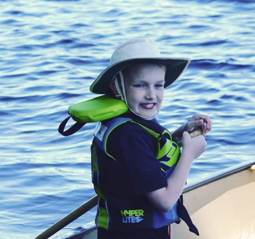 scoutscanada's tweet image. When it comes to #NationalPaddlingWeek, we’re celebrating fun paddle sports while chatting about the importance of safety. Find #SafeScouting tips on personal floatation devices (PFDs), like life jackets, on #ScoutingLife: bit.ly/2MtIlyi 📷: @6thDundasScouts @bfcouncil