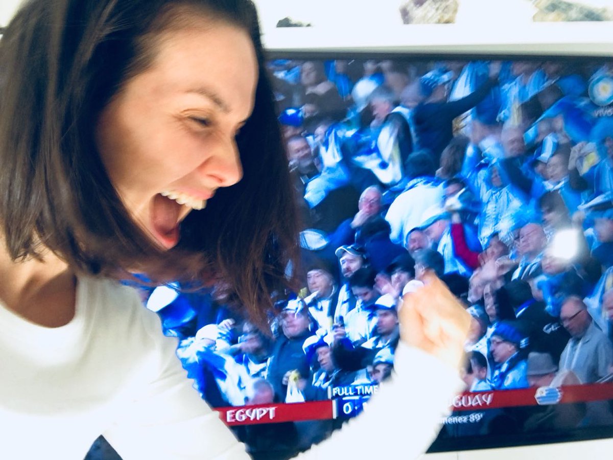 VenenososdS's tweet photo. #NataliaOreiro a través de su cuenta oficial de https://t.co/Kh4ME6KLzC "Garra charrúa!!!! 🇺🇾" https://t.co/PwE3yk8aLV