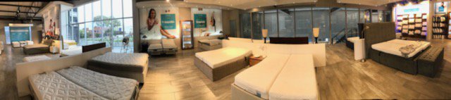 Vencasa_za's tweet photo. The new Vencasa Kramerville store is open!!
Get great deals on mattresses, bases, adjustables, pillows and bedroom accessories. #WeknowSleep #TheSleepExperts #BringingYouTheWorldsBestSleepBrands
Find Vencasa in Kramerville, 37 Commerce Crescent, Sandown, Sandton, 2031 https://t.co/9z5qaM6RbA
