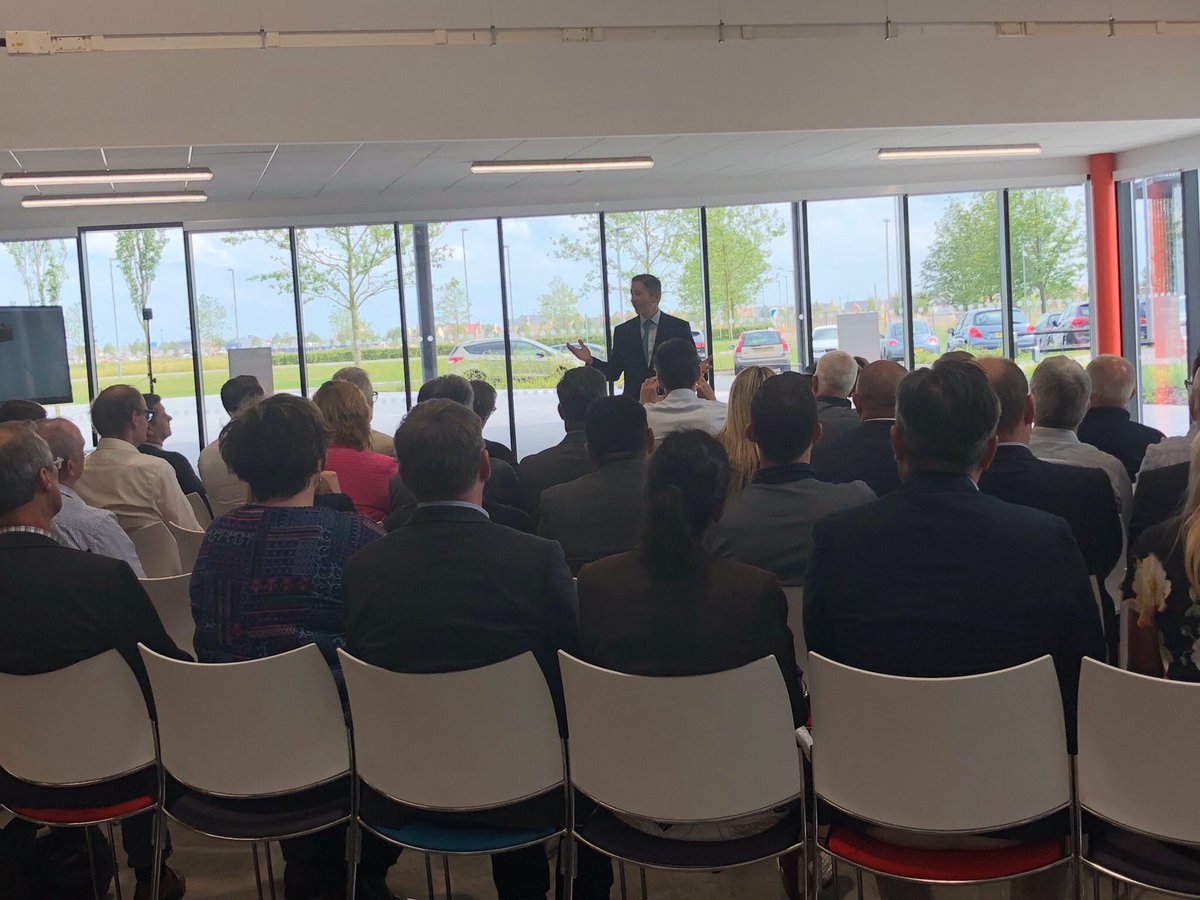 dowsem's tweet photo. @JDjanogly talks about the importance of the partnership between @CRC_College and @prclatest in addressing skills shortages through @imet_uk https://t.co/l8SVRaFQuO