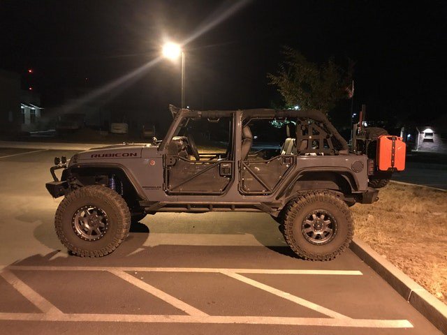 This rig looks MONSTROUS #OIIIIIIIO #Jeep
