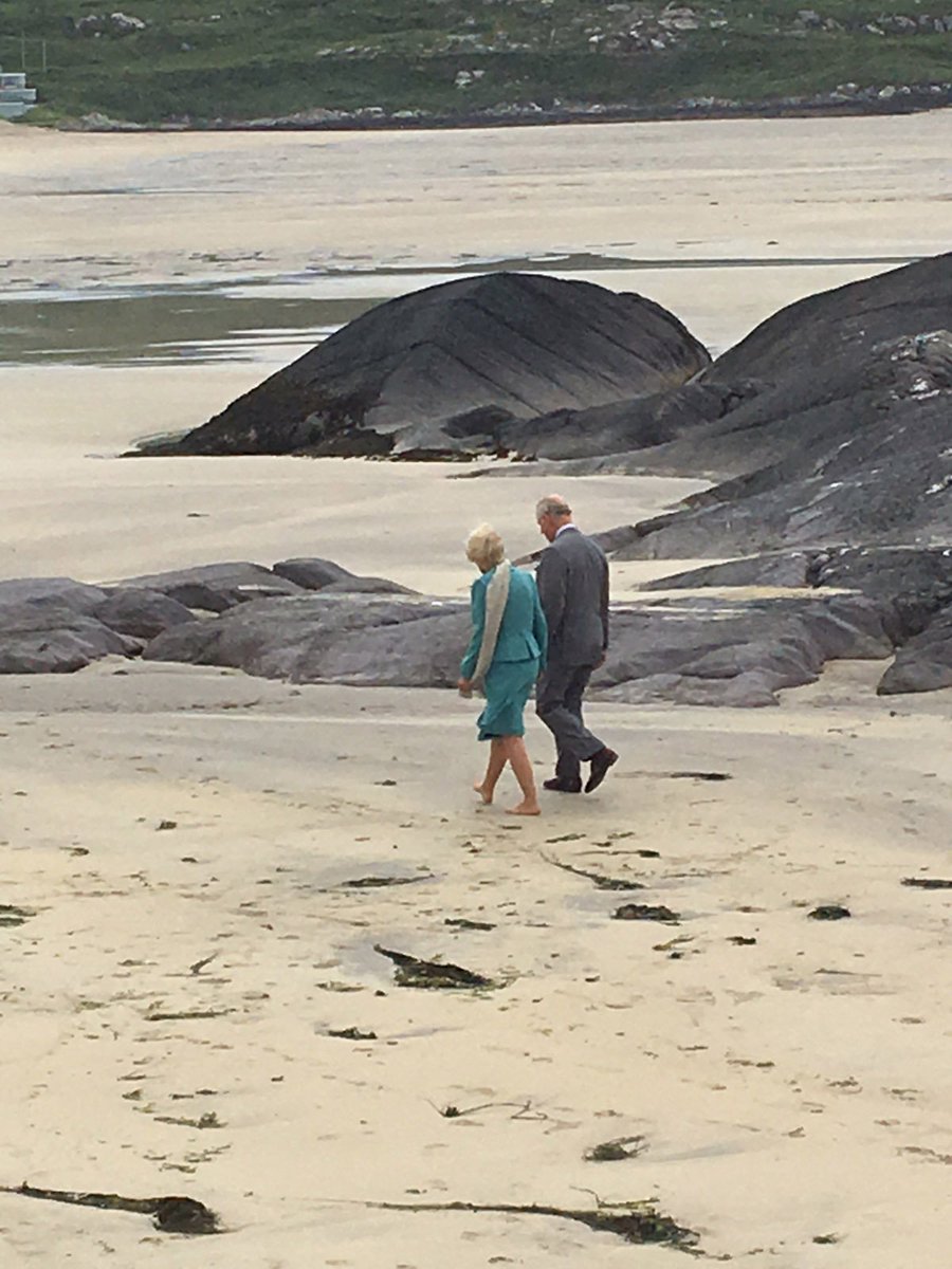 Another shot of Prince Charles and Camilla on #DerrynaneBeach #royalvisit