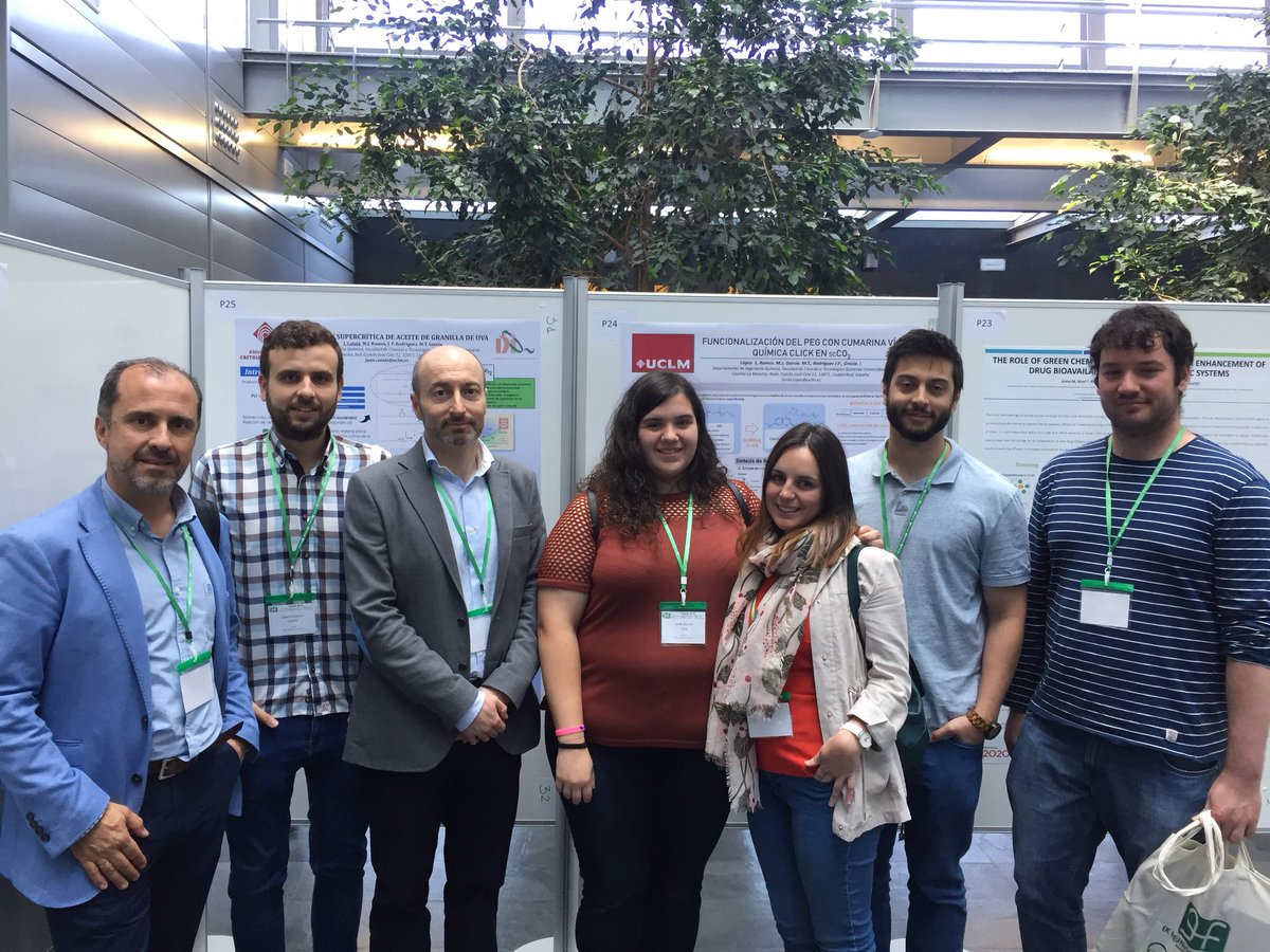 Juanfranuclm's tweet photo. En el Congreso Nacional sobre Tecnologías de Fluidos Supercriticos celebrado en el CIAL de la Universidad Autónoma un gran encuentro científico donde exponer nuestros avances en biomateriales. #flucomp https://t.co/lQNIYZGQlj