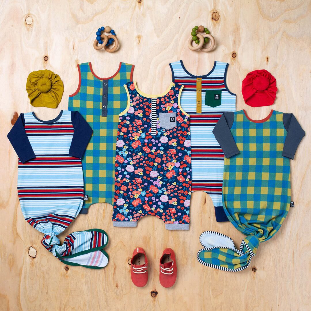Happy Drop Day!! 🙌 All this summer goodness drops today at 10am MST! Get a load of Henley heaven and a couple of baby pouches 😍 all super soft with limited quantities. Happy shopping! #tagyourrags  
>>> rags.com