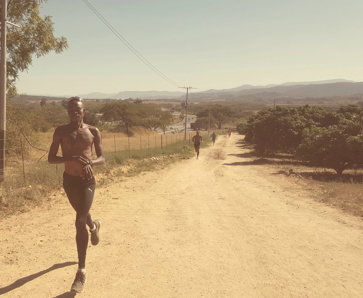 #DreamsThatMoneyCantBuy #DrBerryRunningProject #PumaSouthAfrica #TomTom #BetterMy63Min #21km #SAHalf #HillWorkOut preparing for SA21k and @capetownMarathon