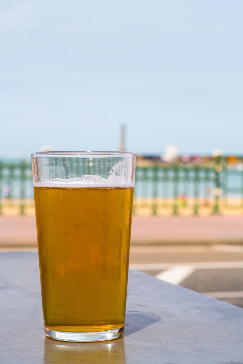 The sun is out, it's #NationalBeerDay and we've got a front row view of the seaside. This is what #Margate Fridays are made of! ☀️🍻 #FridayFeeling