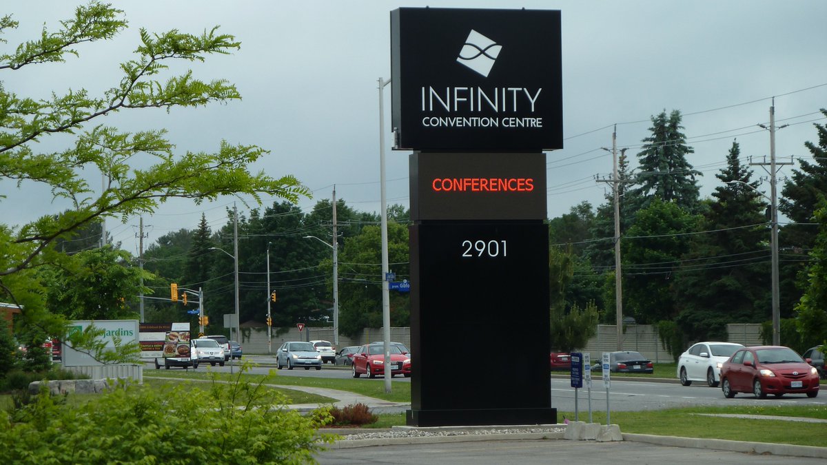 MontrealNeon's tweet photo. Check out this stunning pylon sign with full color RGB digital display, recently installed at the equally stunning @ICCOttawa #venue #digitalsignage #pylonsign #signsbymontrealneonsigns #infinityconventioncentre https://t.co/r3akmCjmQF