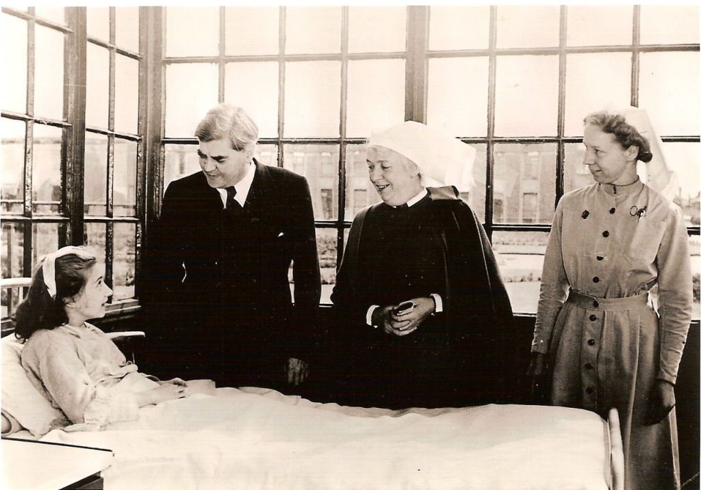 DerbyWEA's tweet photo. Celebrating 70 Years of the NHS – Derby Day School – Summer 2018 https://t.co/YTfNWoNwZR https://t.co/u0xeRQO28c