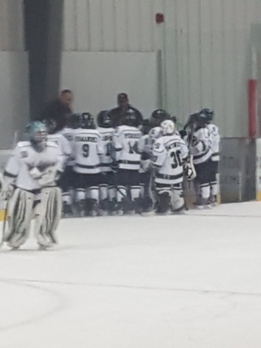 2009Prospects's tweet photo. Game 2. @NahcLtd  #Huskies #Hockey https://t.co/2HAlySWo3e