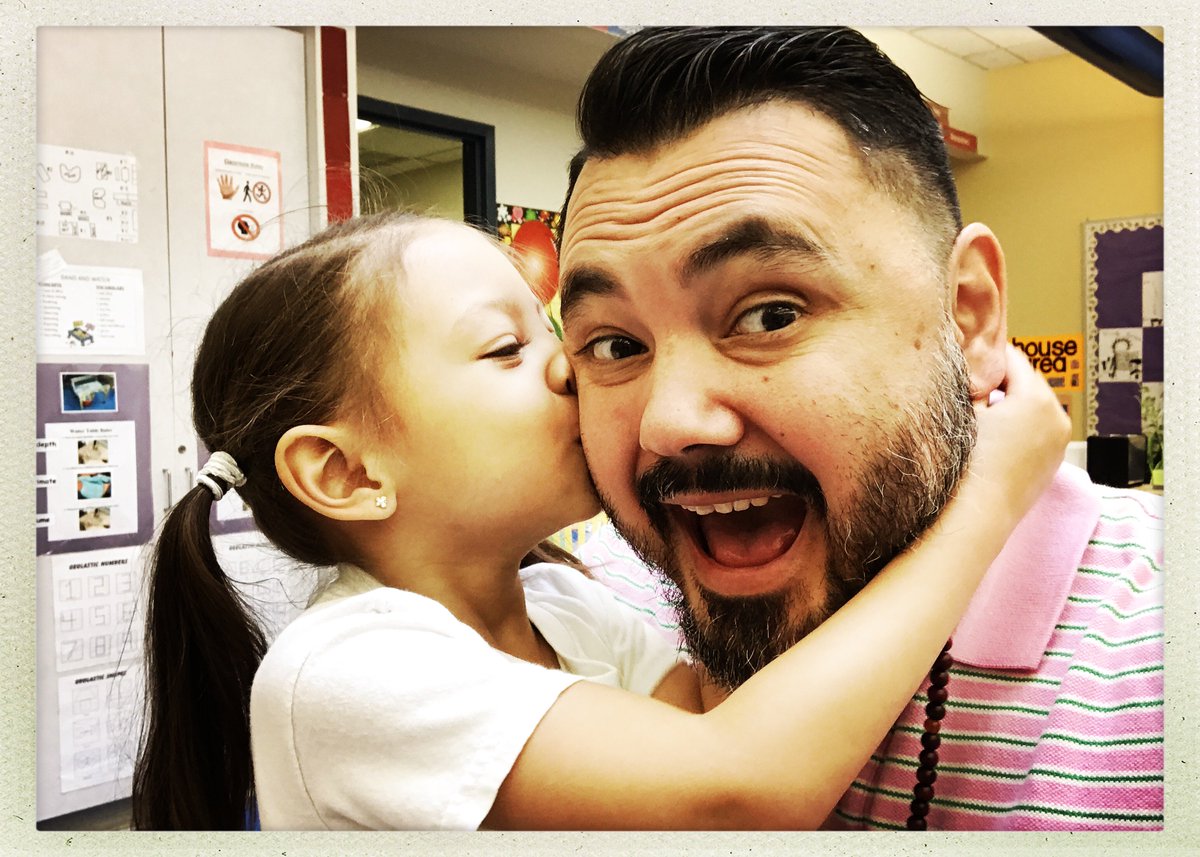 5IN5O's tweet photo. This Fathers Day I've proudly teamed up with @DoveMenCare to be a part of their #DearFutureDads campaign, Today, was Donuts with Daddy, and I couldn’t wait. Check out this inspiring video @DoveMenCare put together. https://t.co/cufnDzCesh #sponsored #dovemenpartner https://t.co/EtNocuAmWT