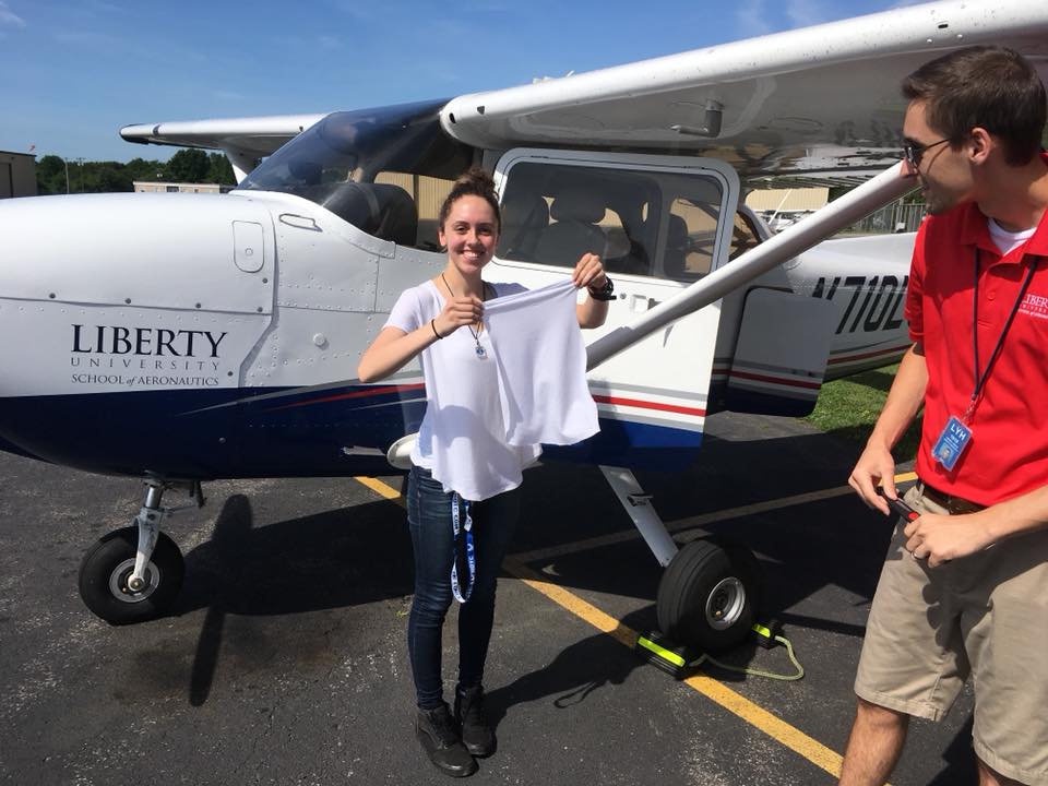 HQAirUniversity's tweet photo. First Air Force JROTC Cadet flies solo in the JROTC Flight Academy! The Girls are leading the way! #AirForce #JROTC #AETC https://t.co/7jM4g4hH2u