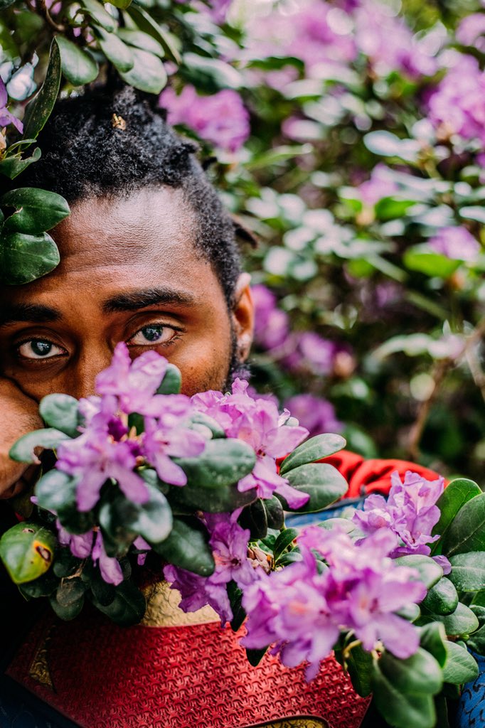 jonathanbelle's tweet photo. Went to the botanical gardens with my 50mm lens to work on focal points and depth. And of course to practice my vulnerable look. https://t.co/gfALC2fkhD