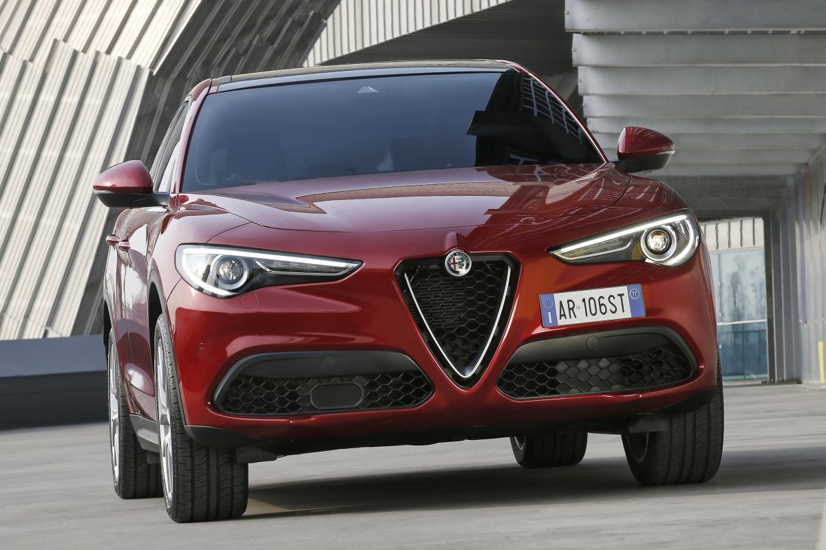 oxonia's tweet image. Cuore Sportivo! volg je sportieve hart en kies voor deze #AlfaRomeo #Stelvio. leasetrader.nl/leaseauto_zoek… Je hebt nog 7 dagen! #autolease #MKB