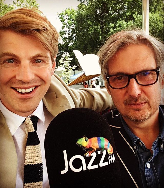 BounderCad's tweet photo. Great to bump into our pal #JamieCrick and #goLIVE on @jazzfmuk 🎙Tune in for the hottest tunes and tips from ‘the greatest celebration of the bicycle the world has ever seen’ @worldcyclingrevival 🚴‍♀️🎷🚴‍♂️ #worldcyclingrevival #hernehillvelodrome… https://t.co/k3Z4I8HXVW https://t.co/gO67fSyPkt