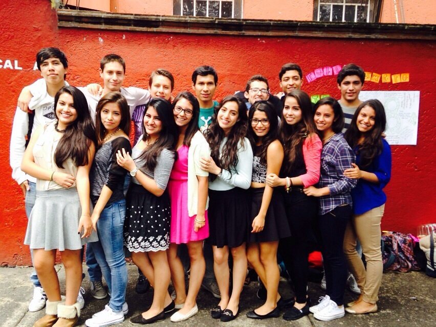 Caromuah's tweet photo. También me Di cuenta que la Universidad ha acabado con nosotros. 
Adjunto fotos. https://t.co/NIjqoMdZbt