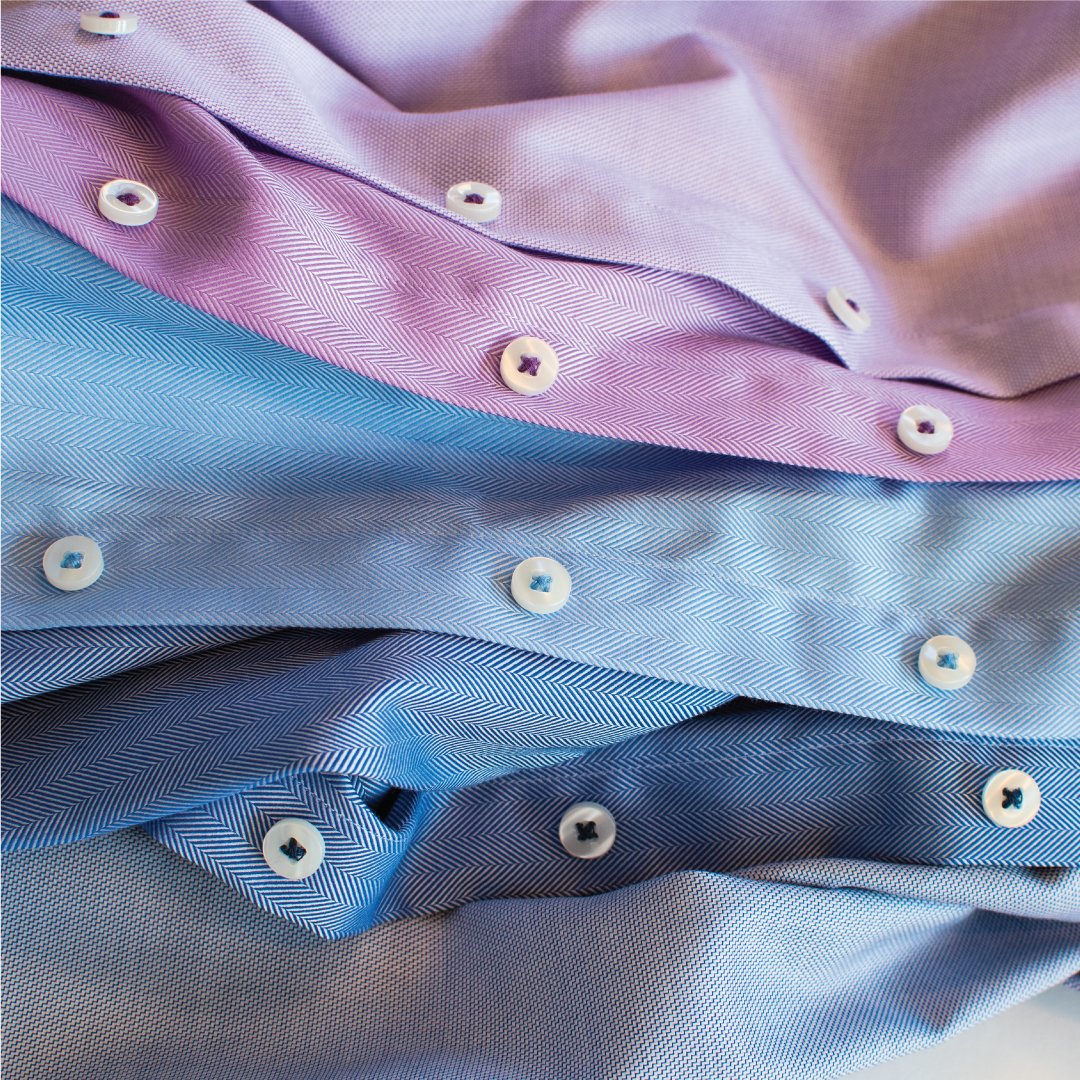 lipsonshirts's tweet photo. Shirts that move with you from the work week into the weekend.  
#lipsonshirtmakers #madeincanada #menwithstyle #weekendstyle https://t.co/bFhQwBBlnn