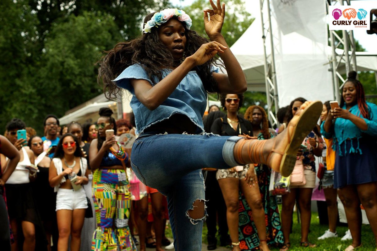 ILOVECGC's tweet photo. TGIF mood ! #fbf #CURLFEST #curlygirlcollective #blackgirlmagic #dancing #naturalbeauty #naturalhair #naturalbeautyfestival #curlfest2017 #flowergirl https://t.co/4rLPDJLX5b