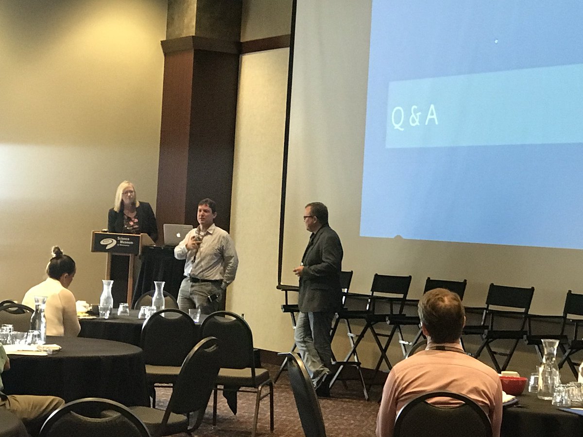 SCPD14's tweet photo. @lindacummings helping to ignite yet another powerful discussion. @sciencemuseummn #DreamBig #innovation https://t.co/nzysj8oiOW