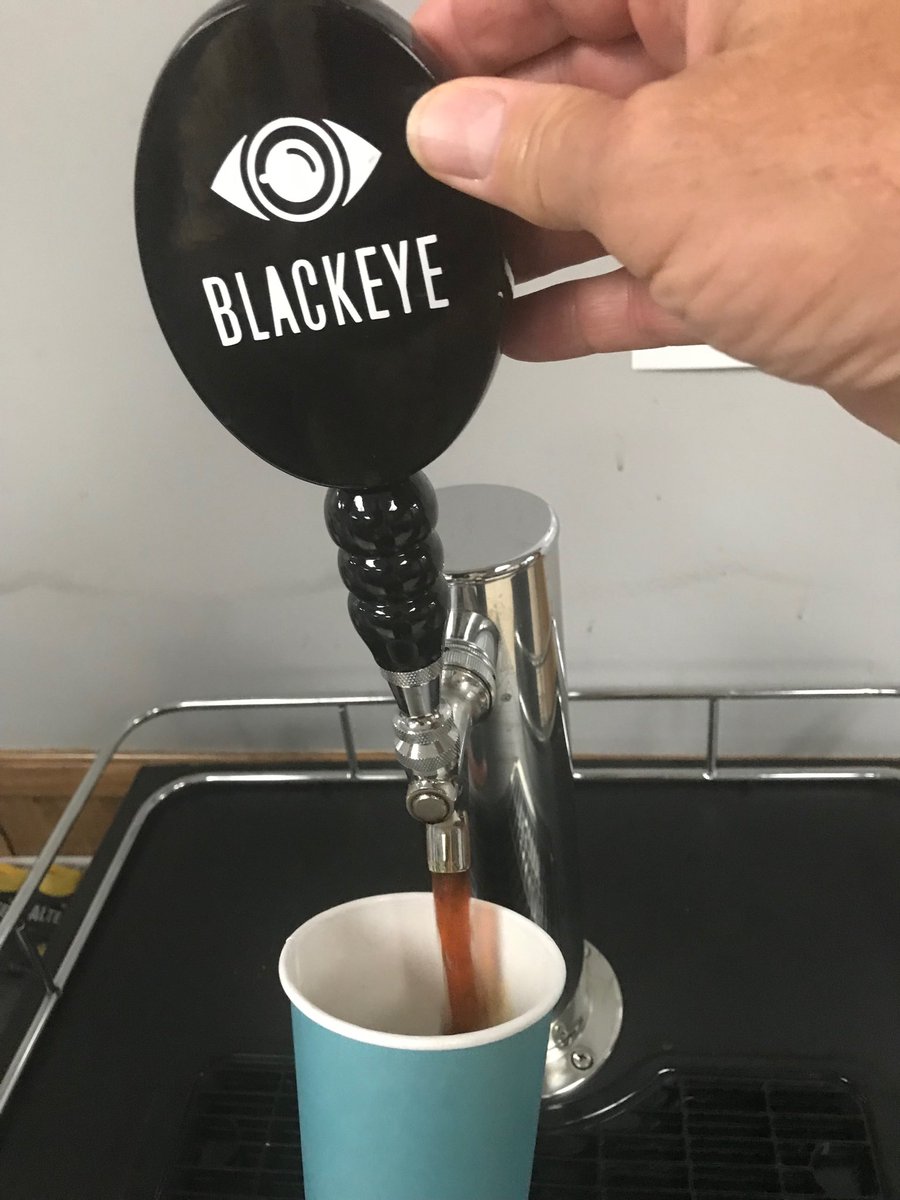 BerryCoffeeCo's tweet photo. With the heat index heading into the caution zone this weekend we recommend cold brew coffee on ice. Weather advisories are posted for a large portion of the United States so stay hydrated. ⁦@BerryCoffeeCo⁩ #ColdBrew @BlackeyeBrew⁩ #hydrate #Heatwave #Ice #Coffee #MPLS https://t.co/zwVvxA6Ubm