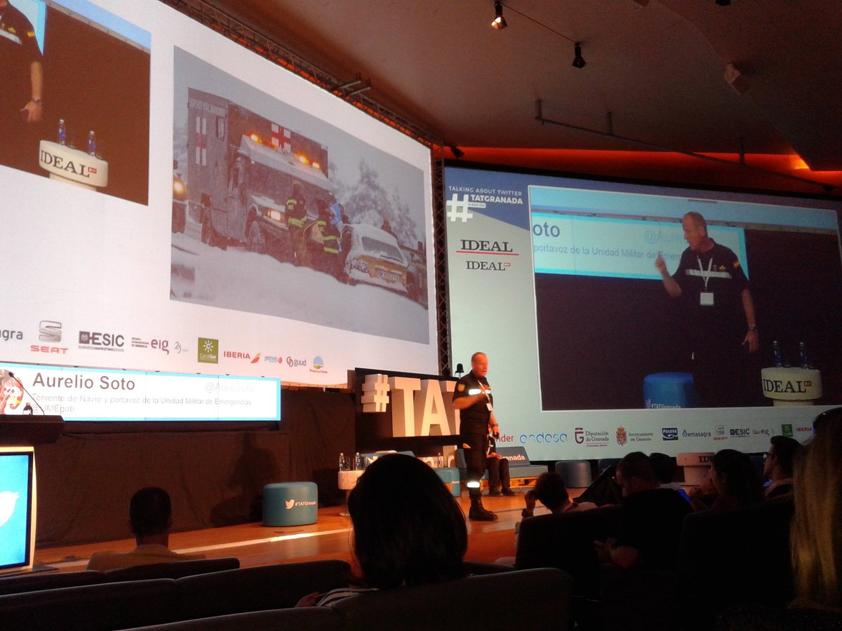 arantxa_toms's tweet photo. Recordando 6 enero en #TATGranada6 @UMEgob #ap6 Como en todas las catástrofes quienes más pueden ayudar son las personas@teresapichr https://t.co/SWAq9Qy5rh