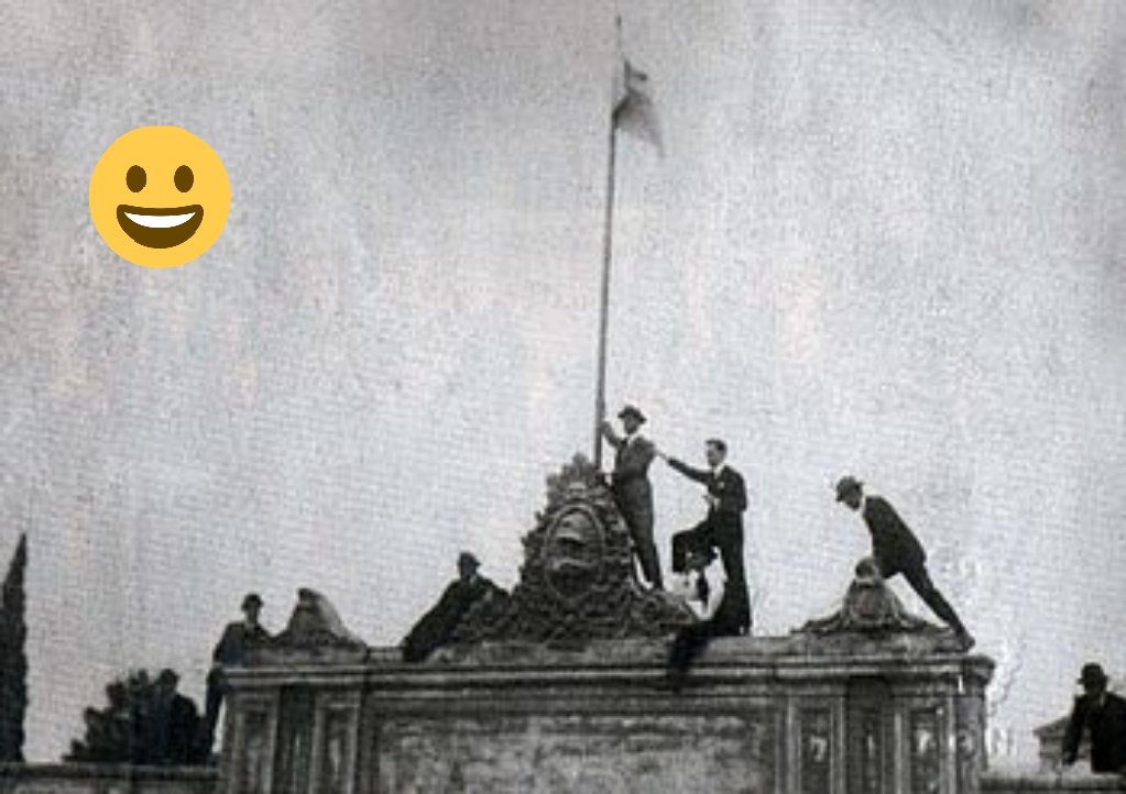 juc_f's tweet photo. Me imagino a los mismos de hoy diciendo "La Universidad no es para tomar si no para estudiar"  A 100 años de la reforma del 18!! https://t.co/7js7ZC0aGE